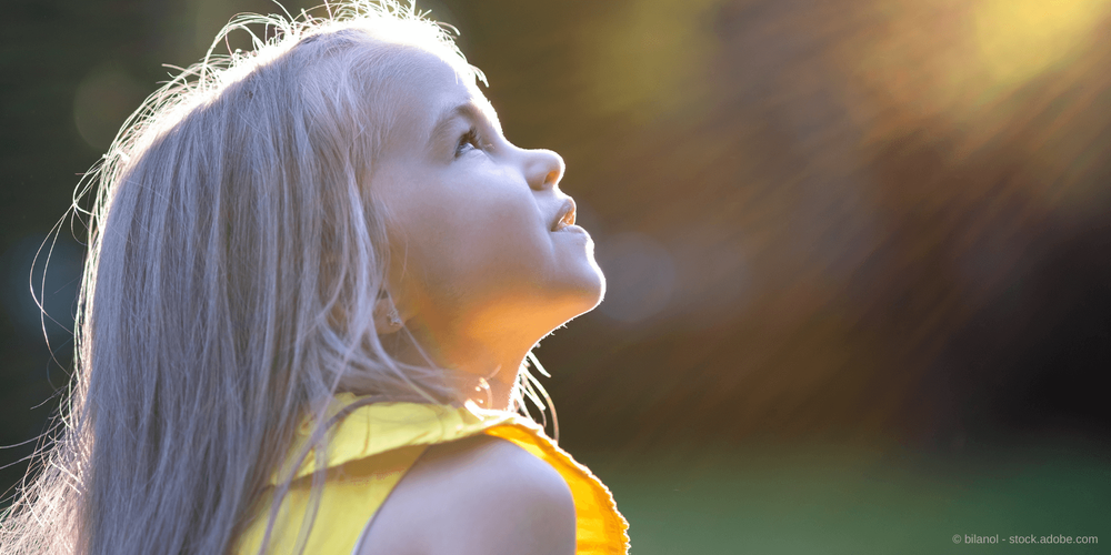 Achtung, Sonne! Kinder- und Jugendärzt*innen geben Tipps zum wirksamen Sonnenschutz für Kinder